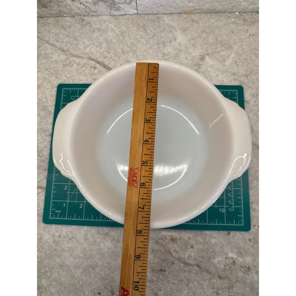 Fire-King Peach Lusterware Casserole Dish Round Milk Glass‎ Laurel 7.5 Inch Bowl